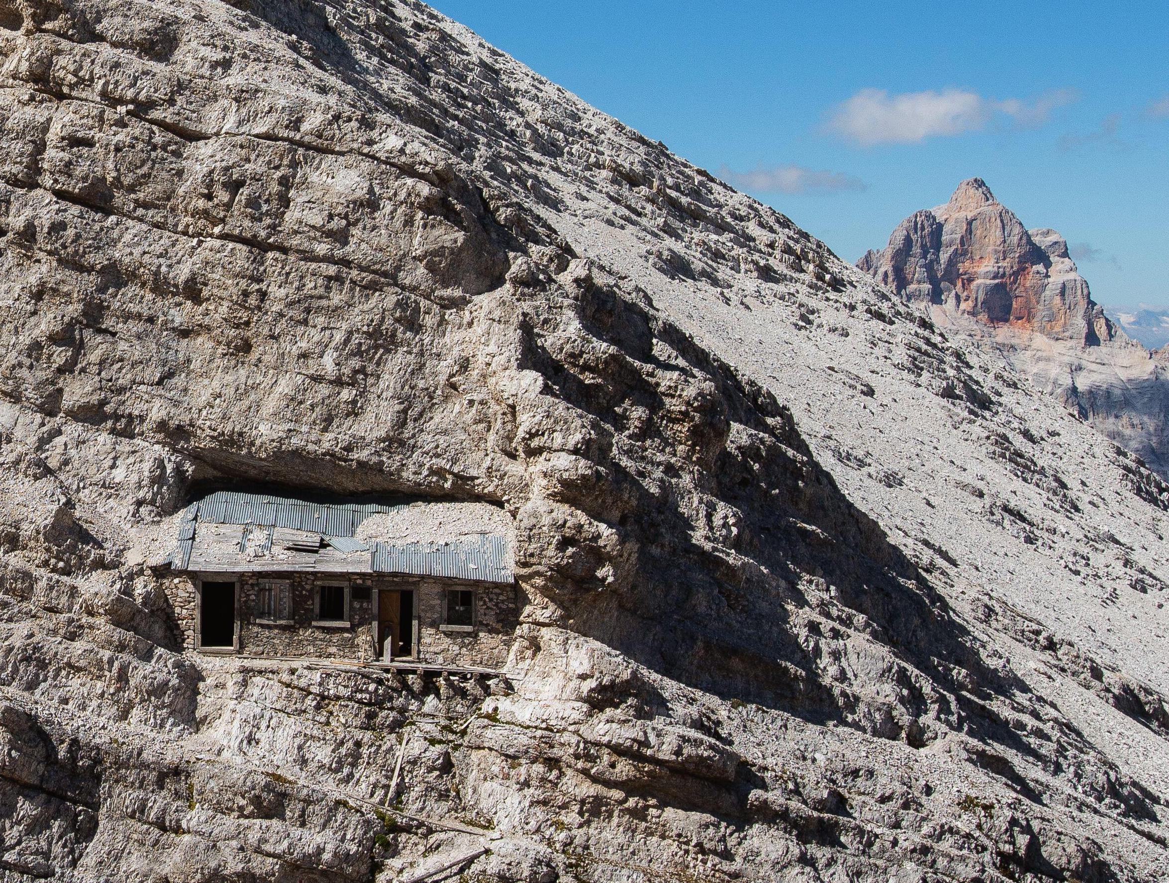 Mystery Of World's Loneliest House Stuck On Side Of Mountain | Nestia